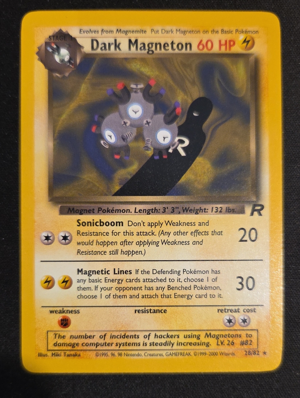 Pokemon Team Rocket Set 2000 Dark Magneton Rare Trading Card (28/82)